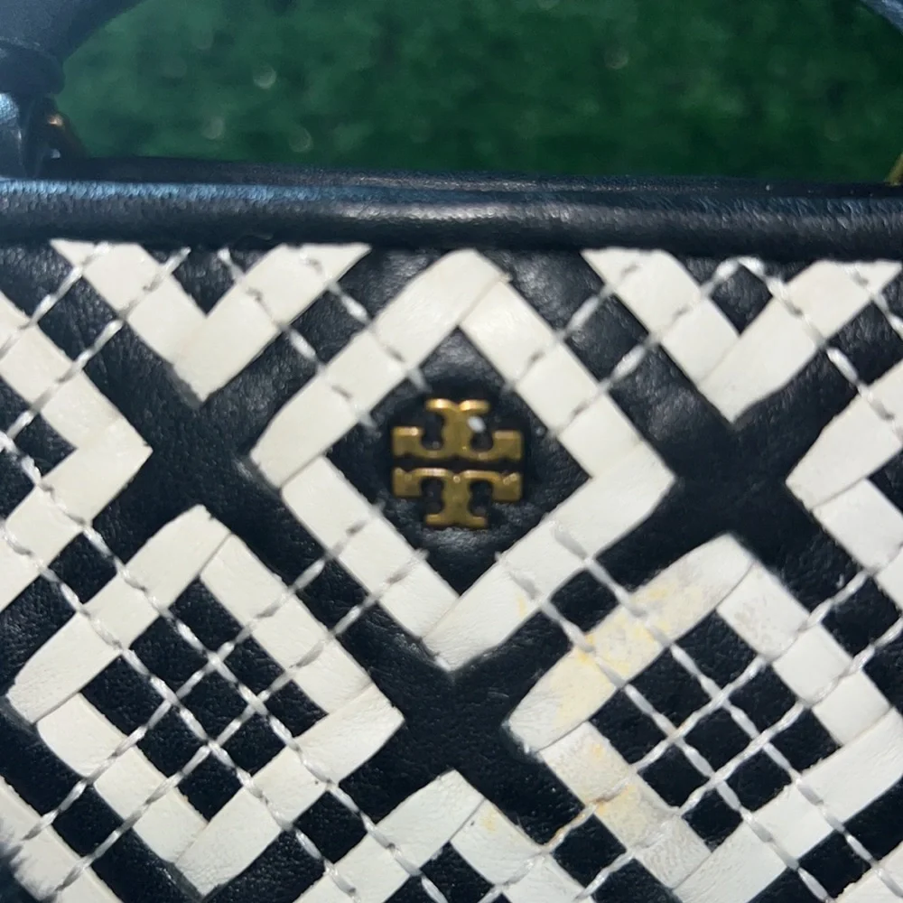 Tory Burch Robinson Satchel with crossbody strap
